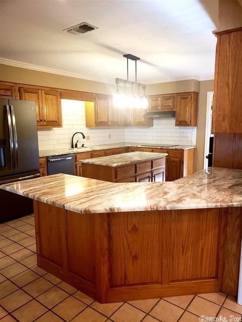 905 Heather Cir, Conway, AR 72034 photo 3