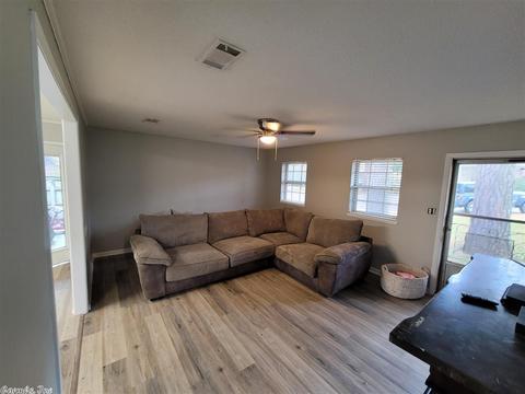 2603 Donald Cir, Benton, AR 72015 photo 5