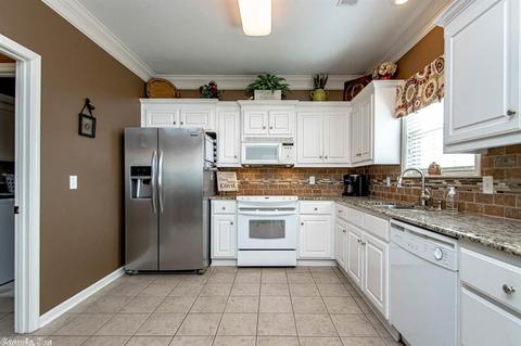 4007 Evergreen Dr, Benton, AR 72015 photo 9