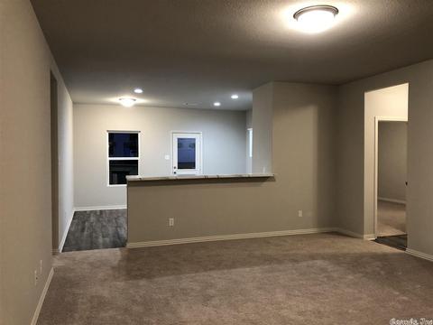 2020 Matthews Meadows Ln, Conway, AR 72032 photo 4