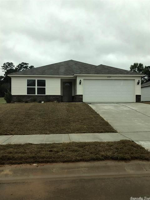2325 Kenneth Dr, Benton, AR 72015 photo 1