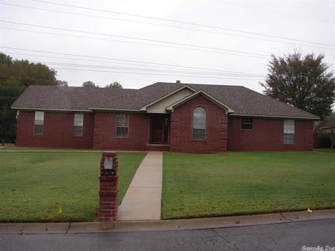 230 Applegate Dr, Conway, AR 72034 photo 1