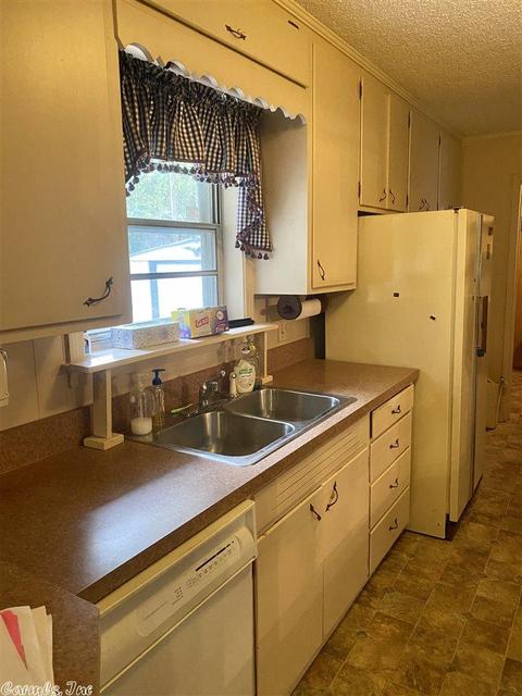 2206 W 39th Ave, Pine Bluff, AR 71603 photo 5