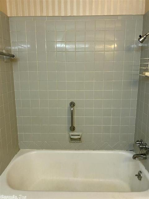 2206 W 39th Ave, Pine Bluff, AR 71603 photo 19