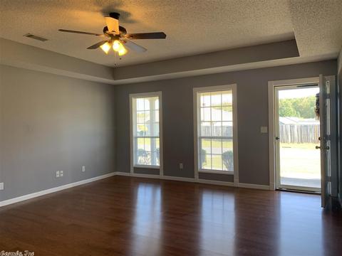 365 Lamplighter, Haskell, AR 72015 photo 4