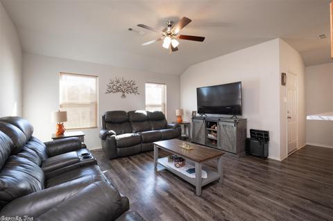 6128 Saddle Hill Dr, Alexander, AR 72002 photo 2