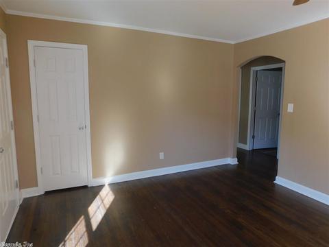 813 Park, Benton, AR 72015 photo 4
