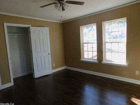 813 Park, Benton, AR 72015 photo 12