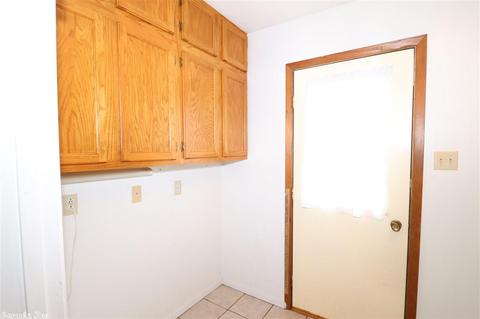 950 Division, Malvern, AR 72104 photo 9