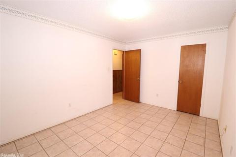 950 Division, Malvern, AR 72104 photo 13