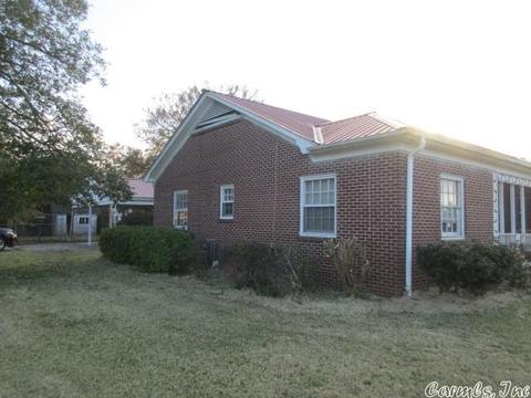 904 W 11 Ave, Pine Bluff, AR 71601 photo 4