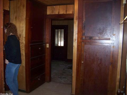 809 E Sullenberger, Malvern, AR 72104 photo 6