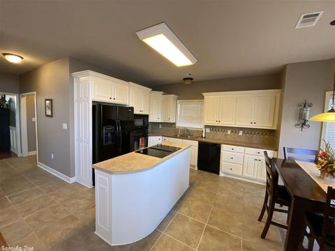 1005 Skyline, Alexander, AR 72002 photo 6
