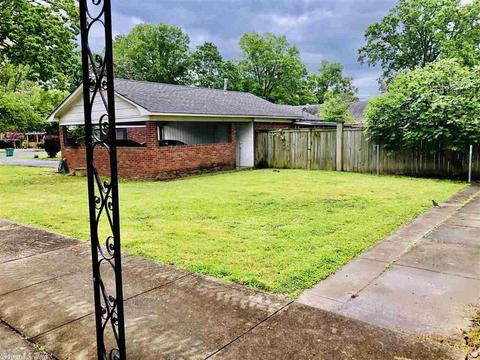 314 S Ctr, Lonoke, AR 72086 photo 3