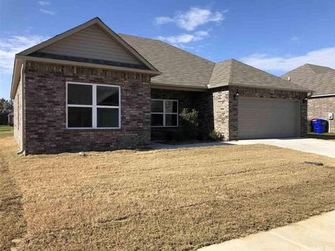 2015 Matthews Meadows Ln, Conway, AR 72032 photo 1