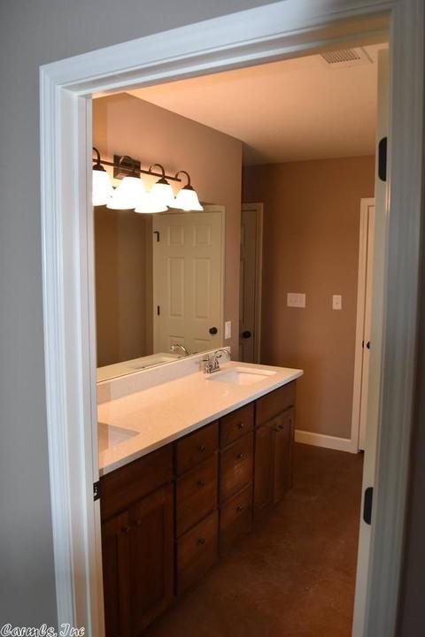 13 7th St, Greenbrier, AR 72058 photo 5