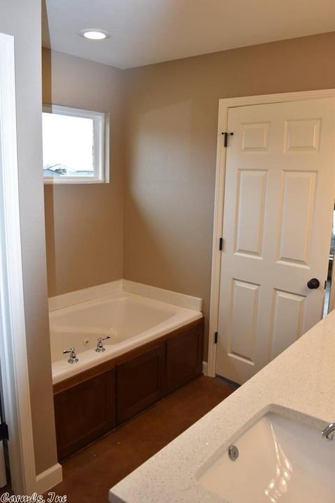 13 7th St, Greenbrier, AR 72058 photo 4