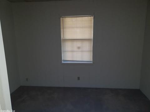 1302 Belmont Dr, Pine Bluff, AR 71601 photo 9