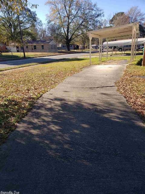 1302 Belmont Dr, Pine Bluff, AR 71601 photo 17
