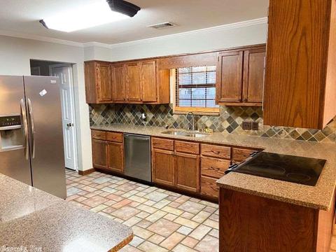 5014 Fergusson Ln, Pine Bluff, AR 71603 photo 11