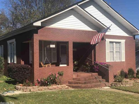 704 E North St, Benton, AR 72015 photo 1