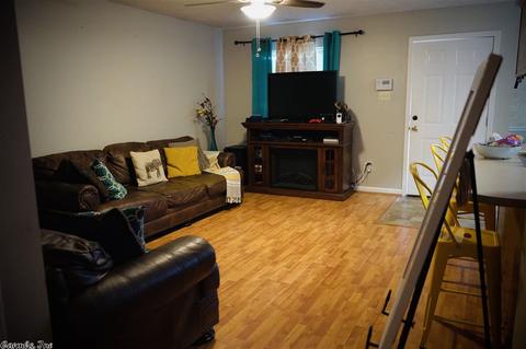 1465 Arapaho Trl, Conway, AR 72034 photo 4