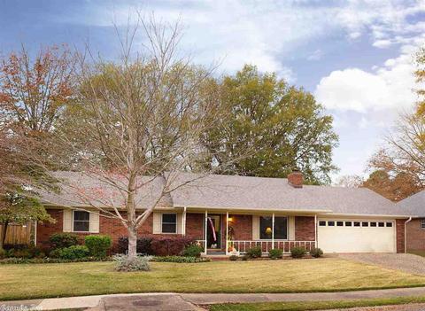 901 Heather Cir, Conway, AR 72034 photo 1