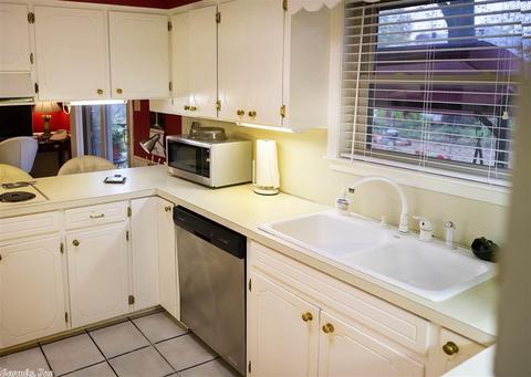 901 Heather Cir, Conway, AR 72034 photo 5