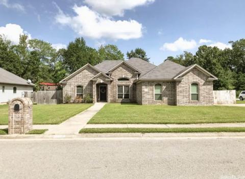 1506 Katrina Dr, Bryant, AR 72022 photo 1