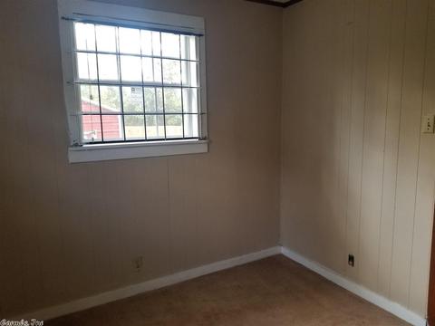 2004 S Georgia, Pine Bluff, AR 71603 photo 15