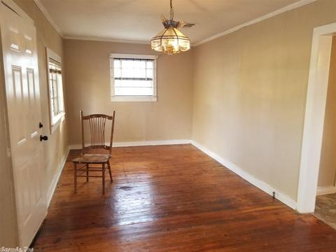 2004 S Georgia, Pine Bluff, AR 71603 photo 8