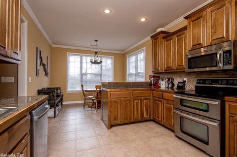1301 Vanderbuilt Dr, Benton, AR 72019 photo 5