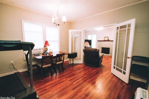 513 S Main St, Benton, AR 72015 photo 9