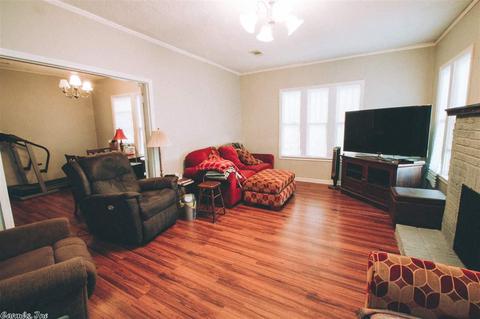 513 S Main St, Benton, AR 72015 photo 11