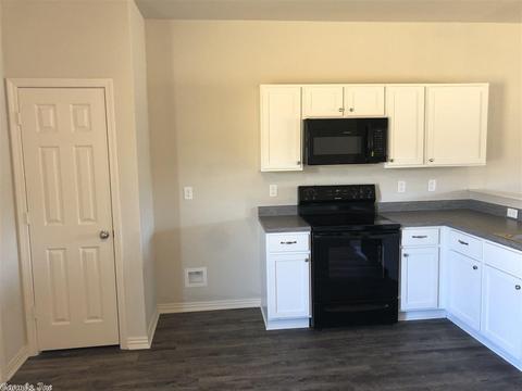2080 Matthews Meadows Ln, Conway, AR 72032 photo 5