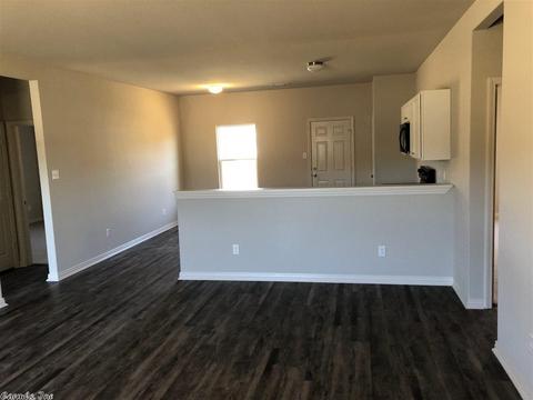 2080 Matthews Meadows Ln, Conway, AR 72032 photo 4