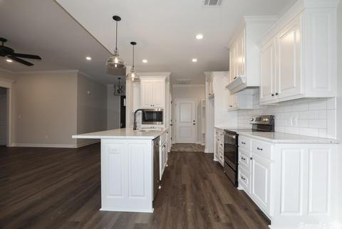 801 Dawsons Pointe Ave, Bryant, AR 72022 photo 12