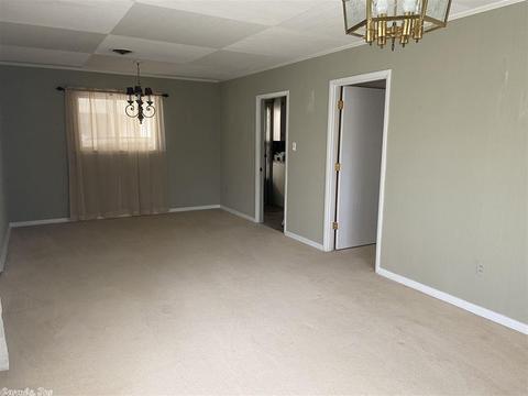 715 Clardy St, Malvern, AR 72104 photo 5