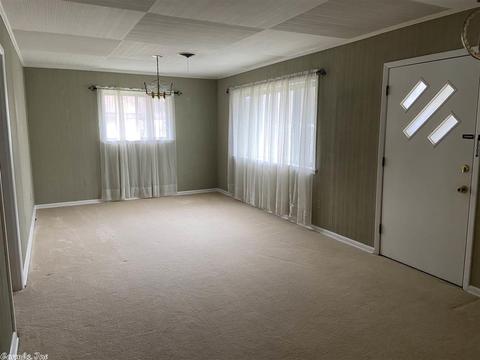 715 Clardy St, Malvern, AR 72104 photo 4