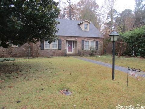 1300 Arrowhead Pl, Pine Bluff, AR 71603 photo 2