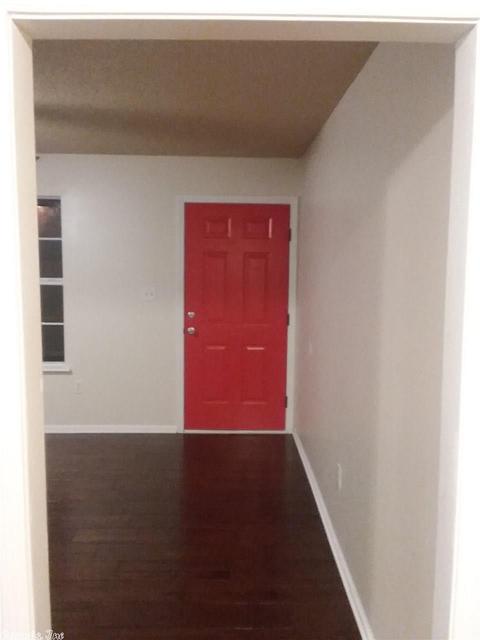 402 W Iowa St, Beebe, AR 72012 photo 3