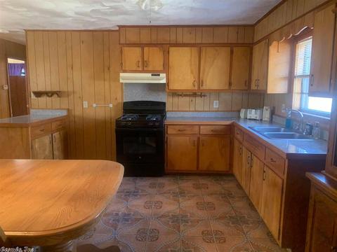 136 Frontier Dr, Williford, AR 72482 photo 5