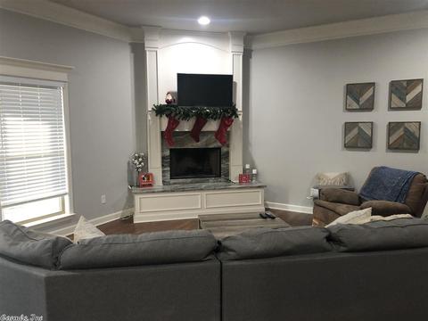 4086 Hampton Dr, Benton, AR 72019 photo 3