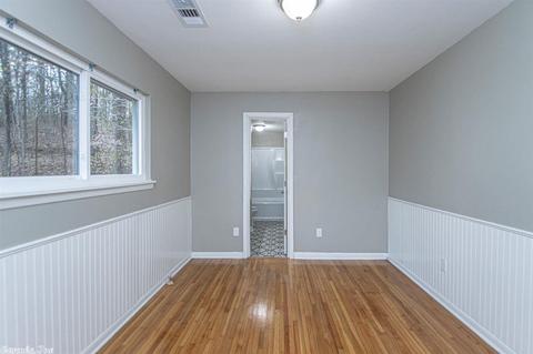 2410 Prysock, Benton, AR 72015 photo 9