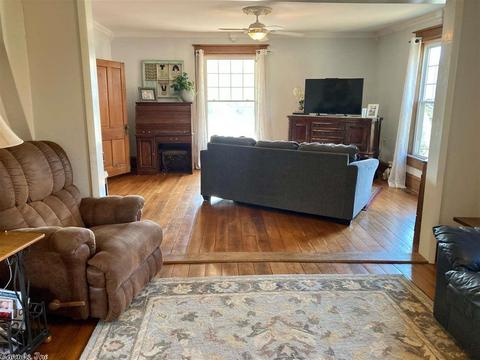 411 High St, Leslie, AR 72645 photo 9