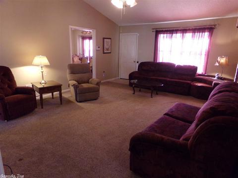 6002 S Cedar St, Pine Bluff, AR 71603 photo 5
