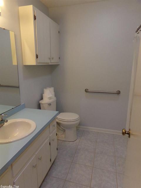 6002 S Cedar St, Pine Bluff, AR 71603 photo 9