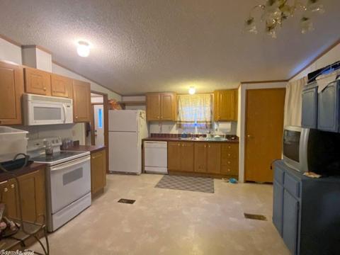 52 Charlie Loop, Lonoke, AR 72086 photo 3