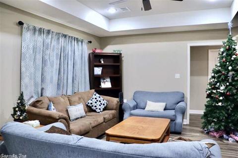 906 Silverleaf, Bono, AR 72416 photo 6