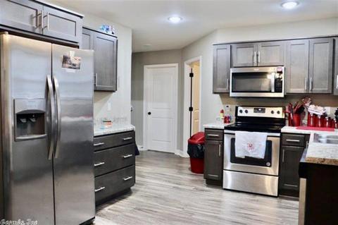 906 Silverleaf, Bono, AR 72416 photo 7